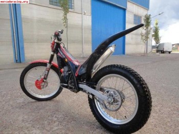 Suzuki - vitara hard top   gas gas txt 250 trial