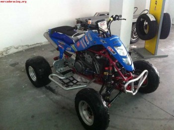 Se vende suzuki ltz 400