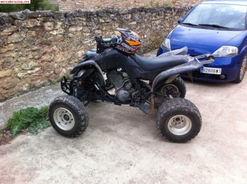 Yamaha raptor 660
