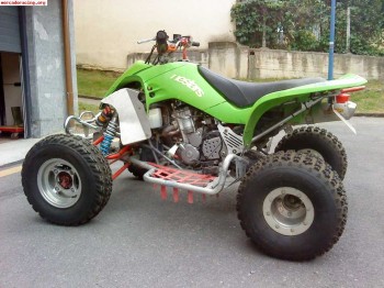 Quad competición matriculado