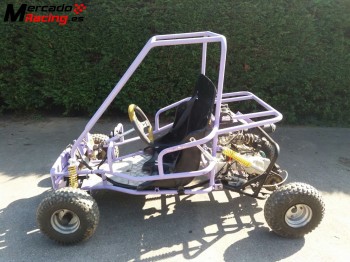 Bugui infantil de gasolina