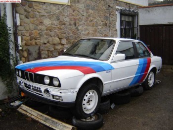 Vendo bmw modelo 320i e30 motor 323i 2.3 cc 6 cilindros en l