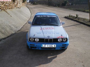 Bmw 325ix de tierra