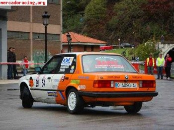 Bmw 320i  e 30 !!!!________!!!!!!!!!!!_-_-_-!!!!!!!!!!!!!!!!