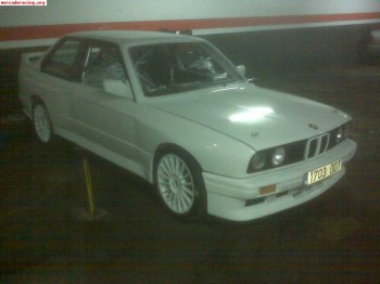 Se vende bmw m3 e30 evo1 de carrera  falta termina interior