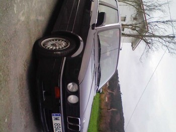 Se vende bmw e-30 323i