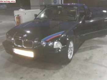 Se vende o se cambia bmv e36 320 cupe 6 cilindros 150cv