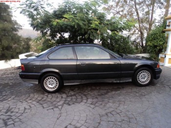 Bmw  320 coupe