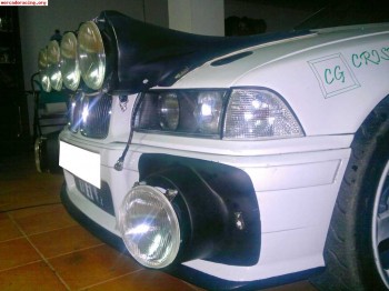Parrilla de faros y cuneteros bmw e36