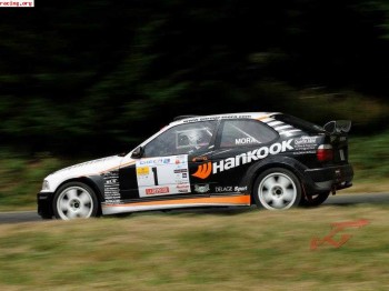 Bmw 318 compact maxi f2000 by delage