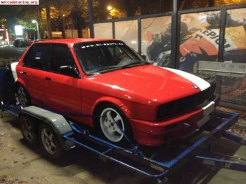 Bmw 325 e30 2600€