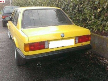 Bmw - e30 2300