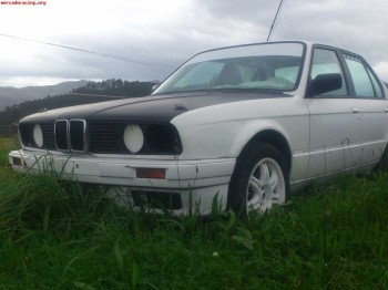 Se vende bmw e30 323 
