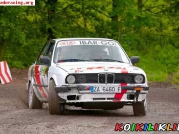 Se vende carroceria e30 318 con golpe