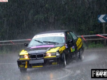 Bmw 325i listo para correr