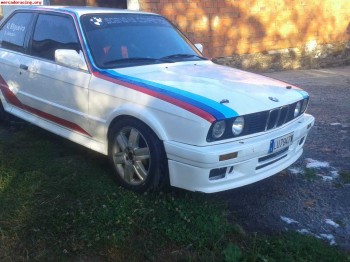 Se canbia o se vende bmw 325 ix