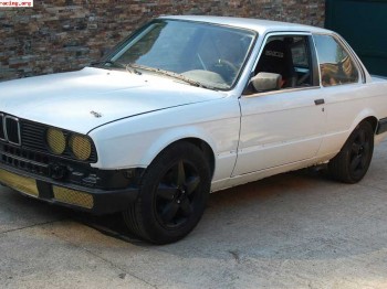 Bmw e30 