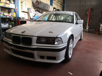 Bmw 325 e36 montaña