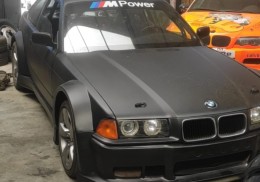 Bmw e36 325i 3 portas de livrete