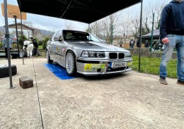 Se vende bmw 325i e36