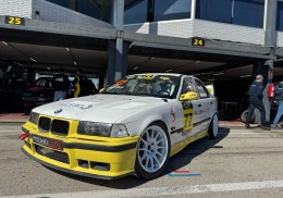 Bmw e36 330i m54b30 255cv. 