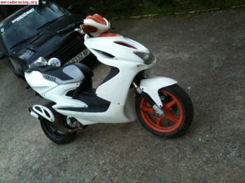 Vendo o cambio quad de 300cc y yamaha aerox 50cc