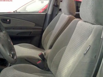 Hiunday tucson 2.0i 5500€