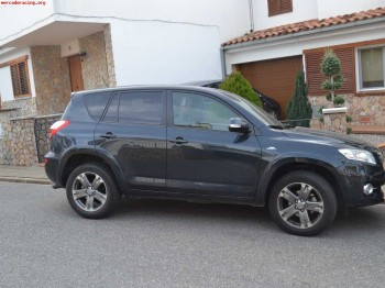 Toyota rav4 2.2 d-cat executive cross sport autodrive s 4x4.