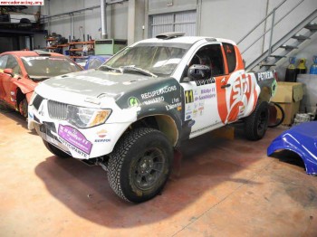 Mitsubishi l200 (2 veces campeón españa de raids)