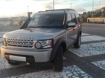 Land rover discovery 4