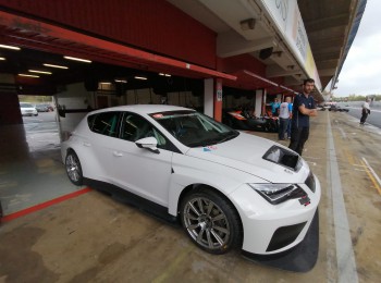 Cupra tcr