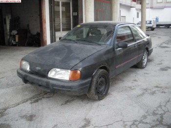 Ford sierra 2.0 is -pinto-----700e