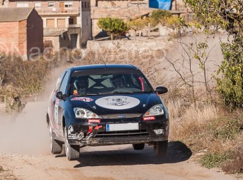 Se alquila ford focus xtrem tierra o asfalto