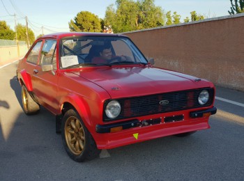 Se vende ford escort mk2 con matricula historica