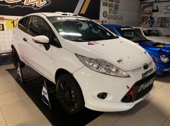 Ford fiesta r2