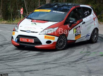 Se vendo ford fiesta r2