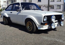 Ford escort mk2  bdg gr4 nuevo