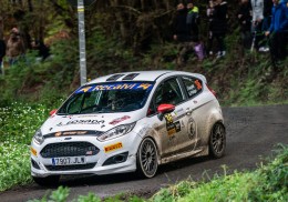 Ford fiesta r2t