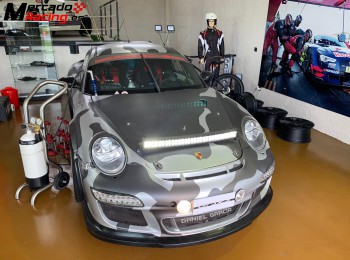 Porsche cayman gt3 rs 