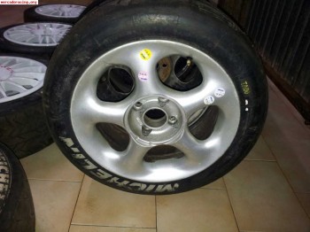 Se vende por limpieza de garaje