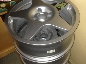 Speedline 2110 en 7x17 y compomotive m05 8x16 4x108