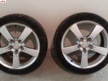 2 llantas mazda rx8 con neumáticos khumo