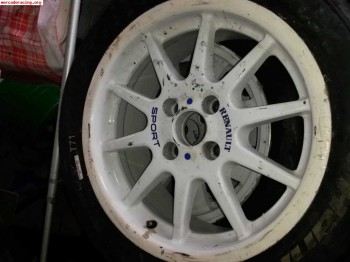 Vendo pareja de llantas renault sport