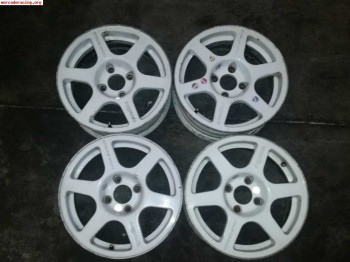 Se venden llantas trofeo saxo