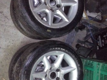 Se venden llantas de bmw