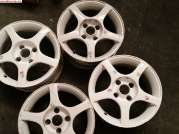Vendo llantas en 15 4x108 peugeot ford o citroen