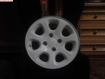 Se venden llantas de saxo vts blancas
