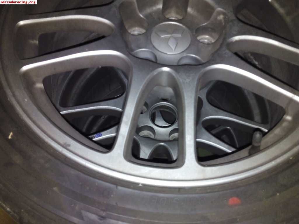 Llantas de serie enkei mitsubishi evo IX.