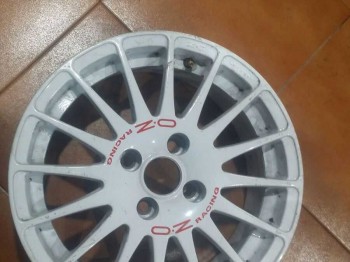 Vendo 4 llantas oz racing 15   et37 4 tornillos perfecto est