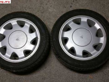 Vendo 8 llantas en 15 psa 90e!!!!!